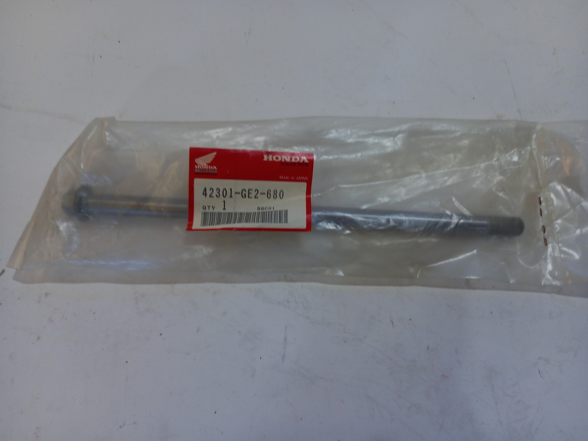 Picture of Honda  Achse  42301-GE2-680